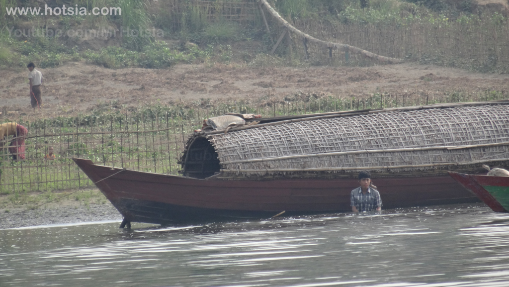 รัฐยะไข่ หมู่บ้านชาวชินคนสักหน้า มรัคอู รัฐยะไข่ พม่า