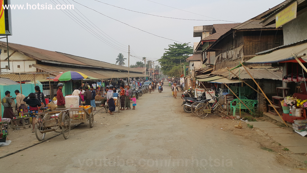 รัฐยะไข่ ตลาดเช้ามรัคอู รัฐยะไข่พม่า