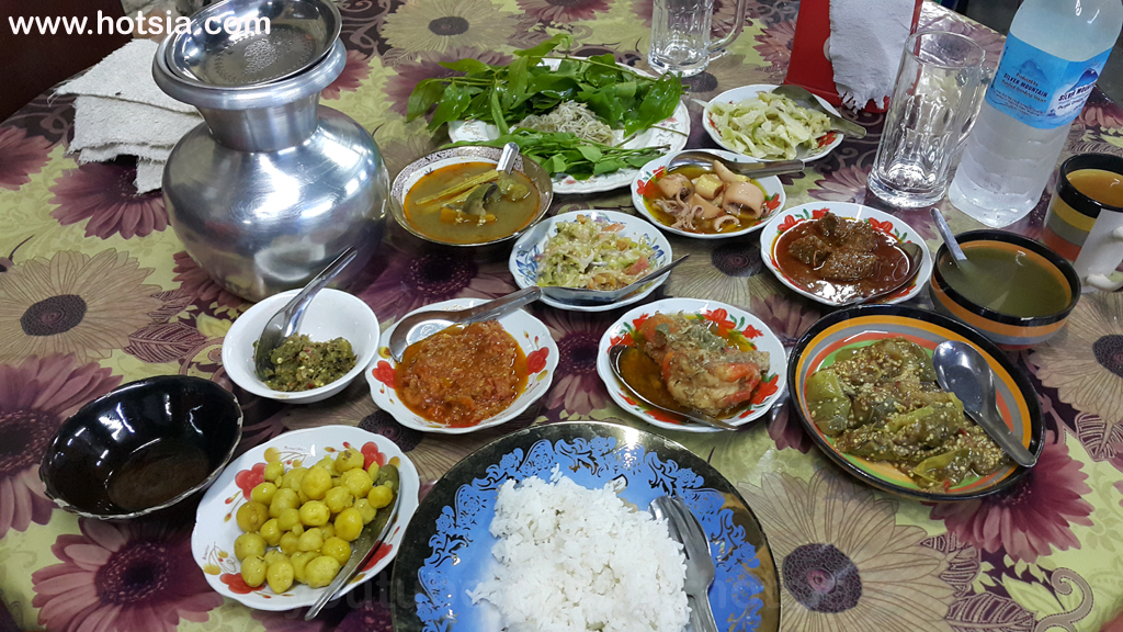 รัฐยะไข่ มรัคอู