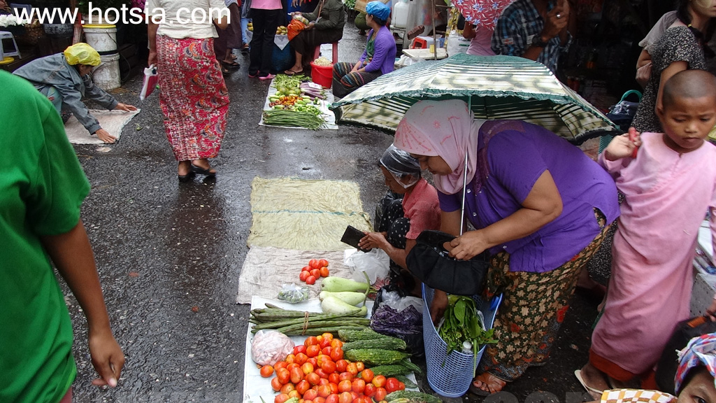 เที่ยวย่างกุ้งพม่าด้วยตัวเอง ตลาดรถผ่านได้ ย่างกุ้ง