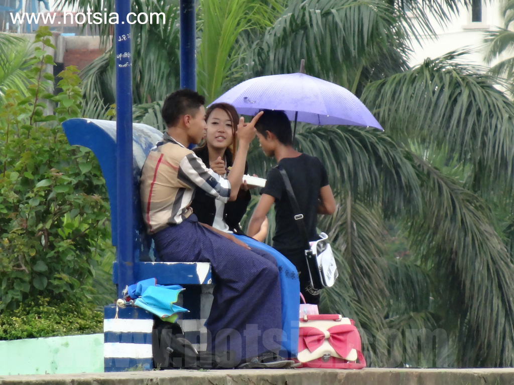 เที่ยวย่างกุ้งพม่าด้วยตัวเอง ทะเลสาปอินยา ย่างกุ้ง พม่า