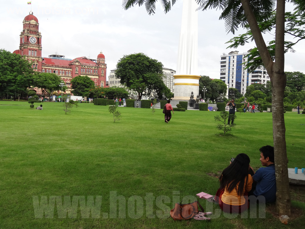 เที่ยวย่างกุ้งพม่าด้วยตัวเอง สวนสาธารณะกลางเมืองย่างกุ้ง