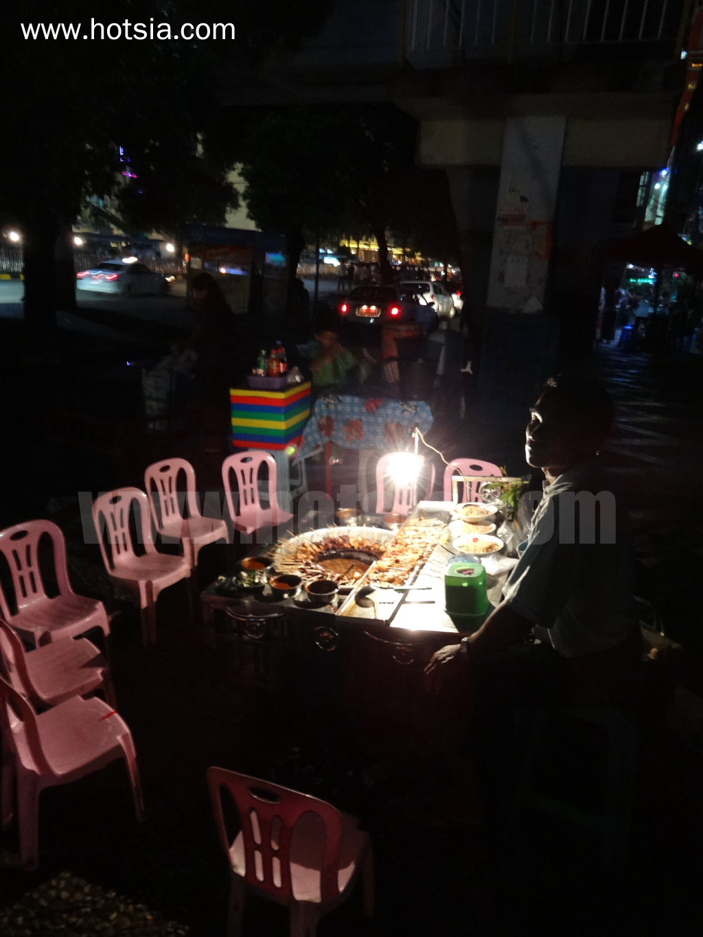 เที่ยวย่างกุ้งพม่าด้วยตัวเอง อาหารข้างถนนในย่างกุ้ง