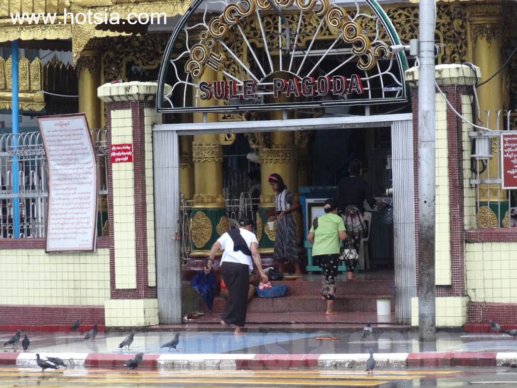 เที่ยวย่างกุ้งพม่าด้วยตัวเอง เจดีย์สุเหร่ ย่างกุ้ง(Sule Pagoda)
