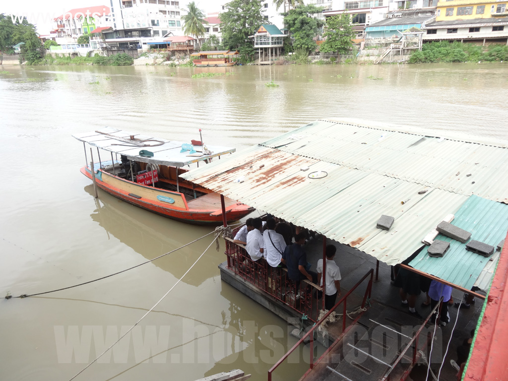 อยุธยา ตลาดเช้าสถานีรถไฟอยุธยา