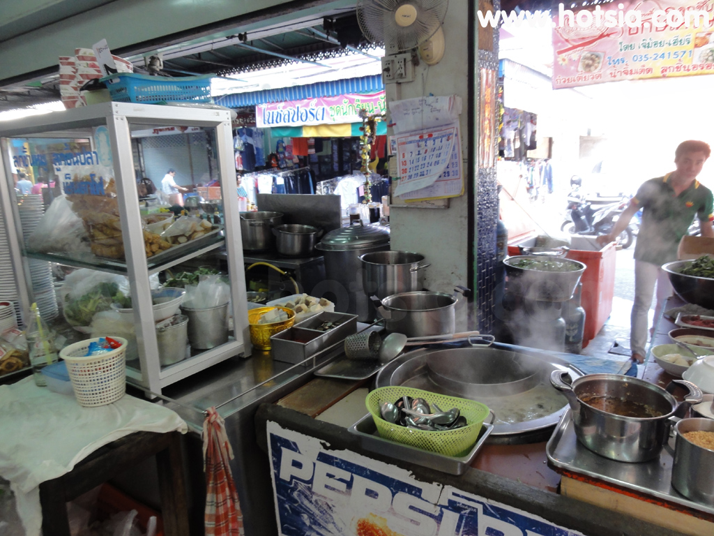 เที่ยวอยุธยา ก๋วยเตี๋ยวยักษ์ใหญ่ อยุธยา