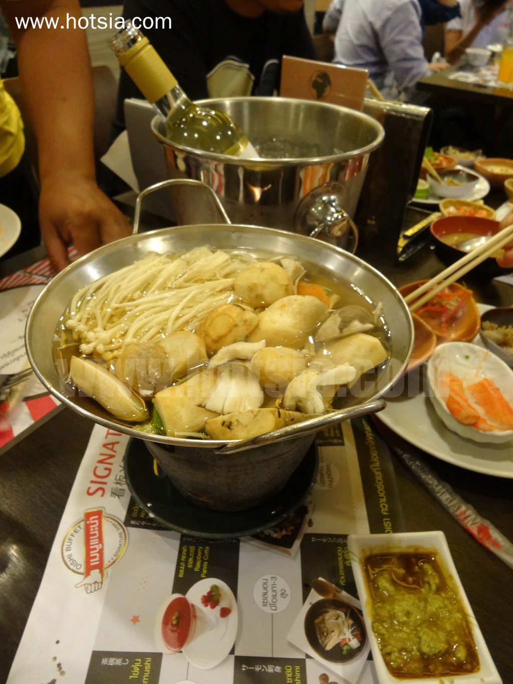 กรุงเทพฯ โออิชิ บุฟเฟ่ต์ ราคาวันนี้คุ้มใหม