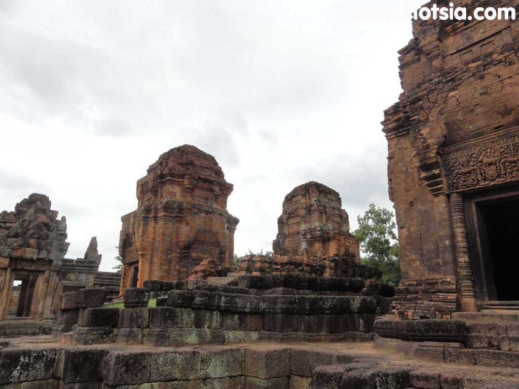 เที่ยวบุรีรัมย์ ปราสาทเมืองต่ำ