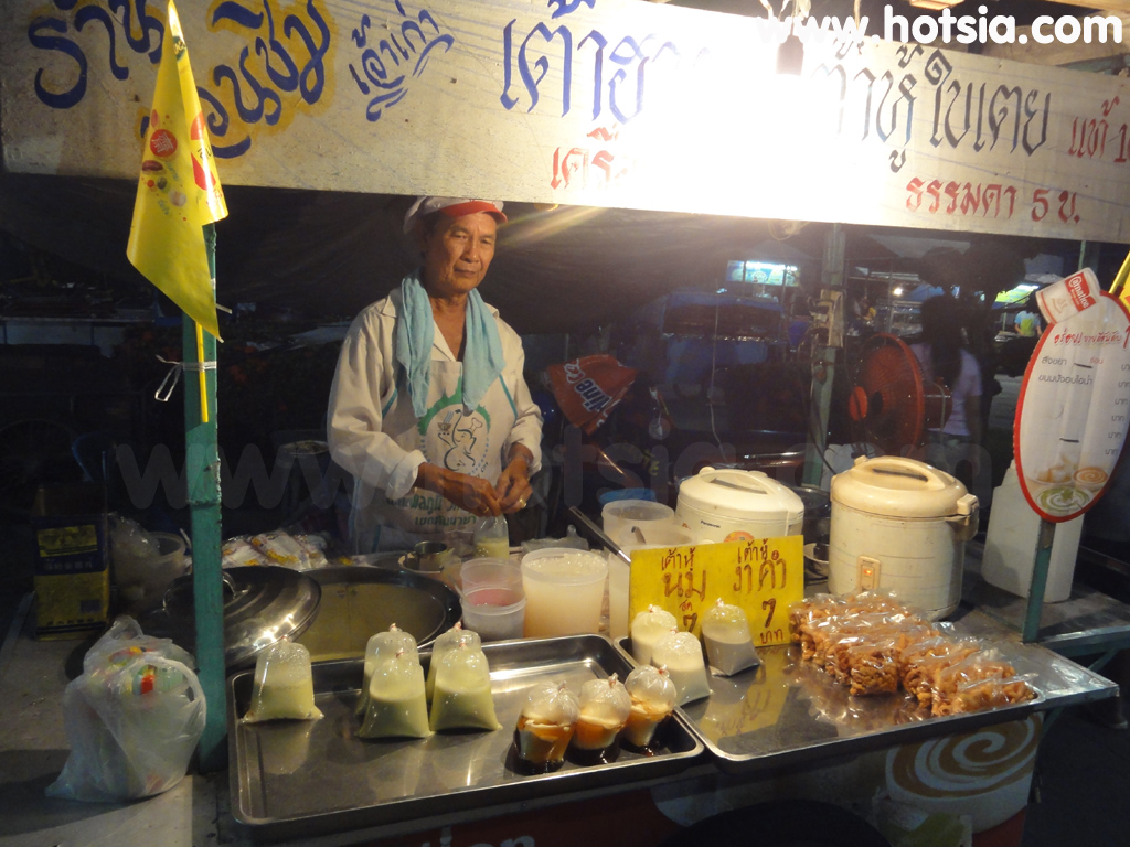 เที่ยวชัยภูมิ ถนนคนเดินชัยภูมิ