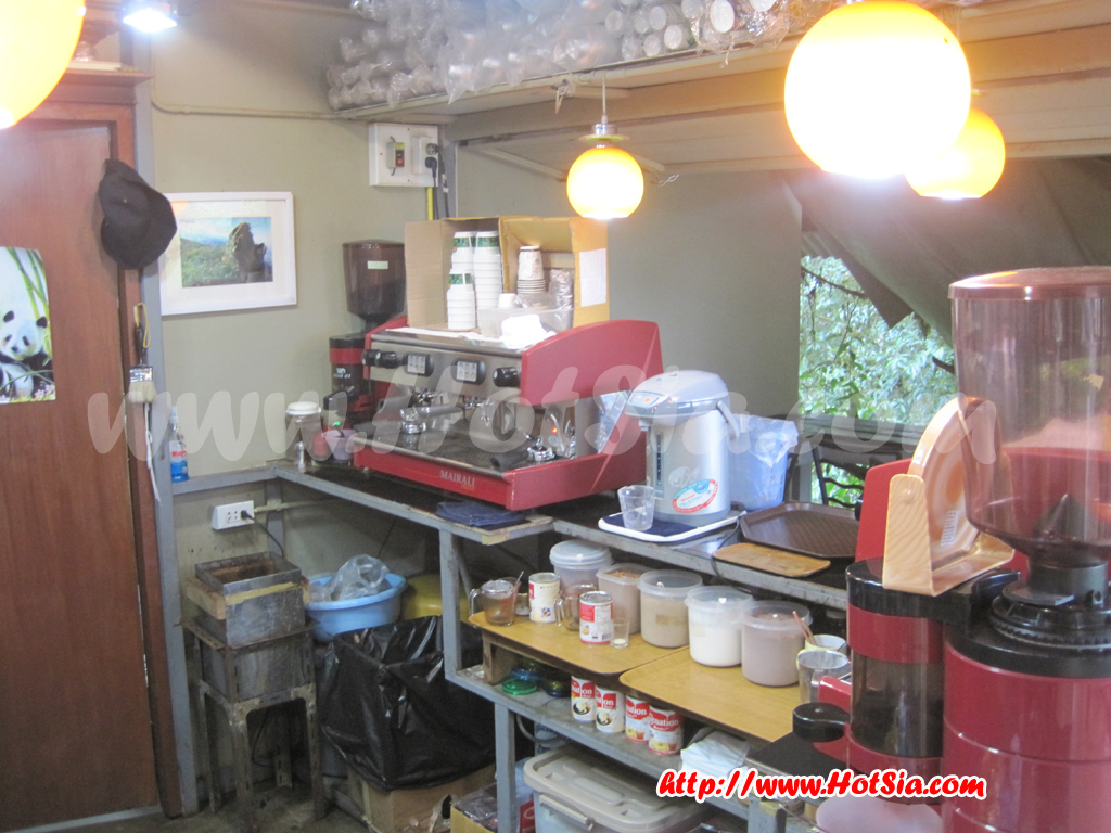เชียงใหม่ ร้านกาแฟที่สูงที่สุดในประเทศไทยที่ดอยอินทนนท์