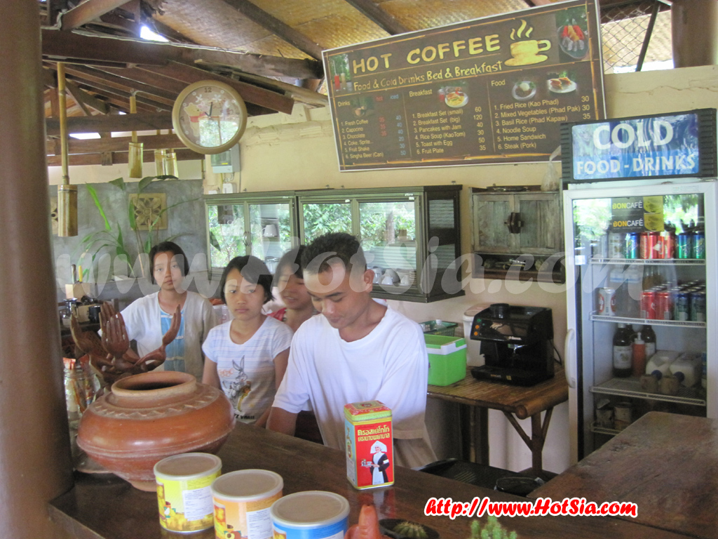 เชียงใหม่ Hot coffee แม่นาจร