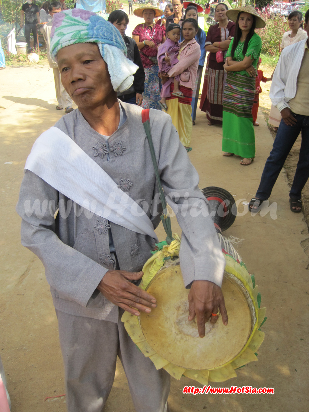 เที่ยวเชียงใหม่ เวียงแหง งานปอยเทียน ไทใหญ่
