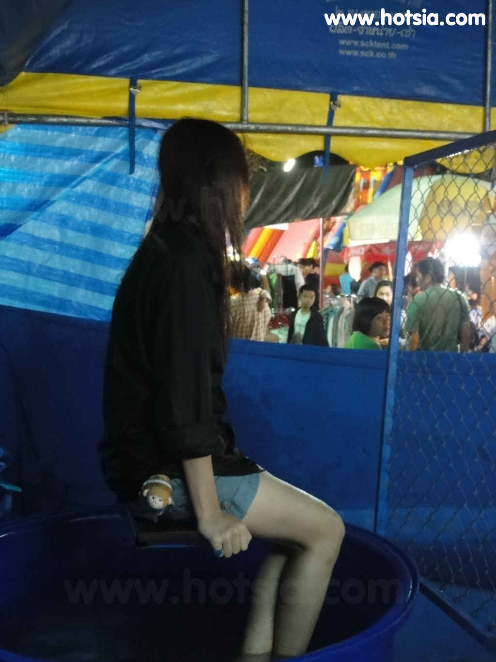 เที่ยวเชียงใหม่ สาวน้อยตกน้ำ