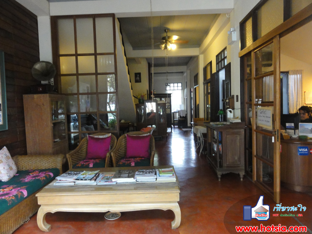 เที่ยวเชียงใหม่ บ้านเสลา เกรสเฮ้าส์กลางนิมมานเหมินทร์