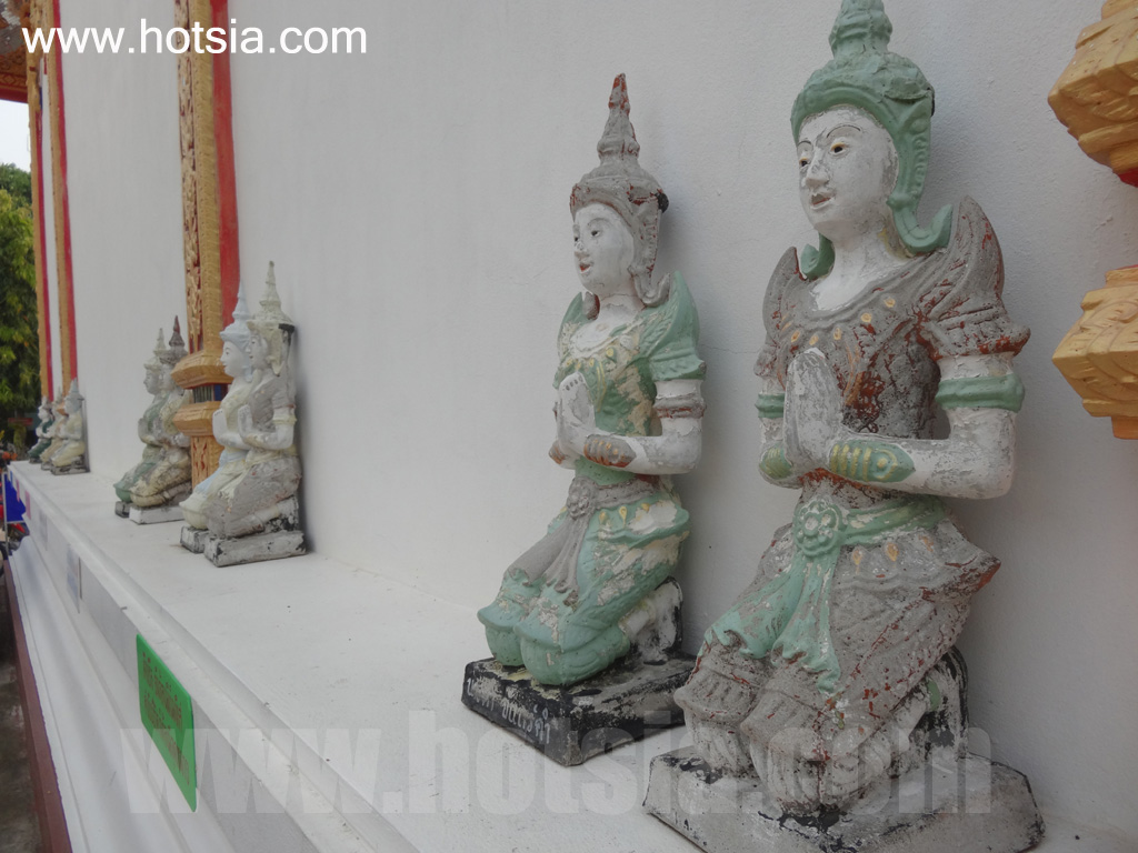 เที่ยวเชียงราย ทำบุญเช้าสงกรานต์เชียงของ