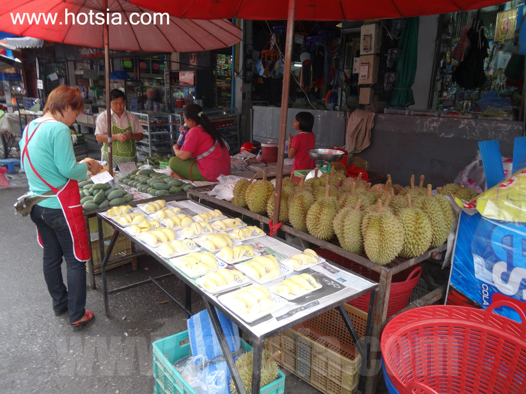 เมืองเชียงราย ตลาดเย็นเมืองเชียงราย