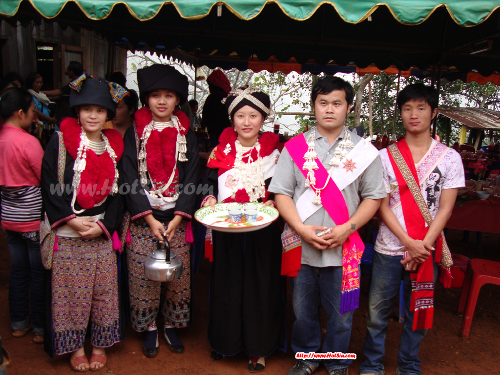 เชียงราย ตะลุยเดียวเที่ยวโฮมสเตย์ บ้านเมี่ยน บ้านอาข่า ล้านนาบ้านฮวก บ้านไทยลื้อ