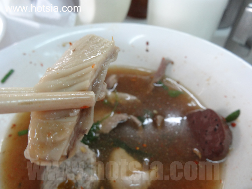 เที่ยวเชียงราย สุดยอดต้มเลือดหมูจิงจูฉ่าย