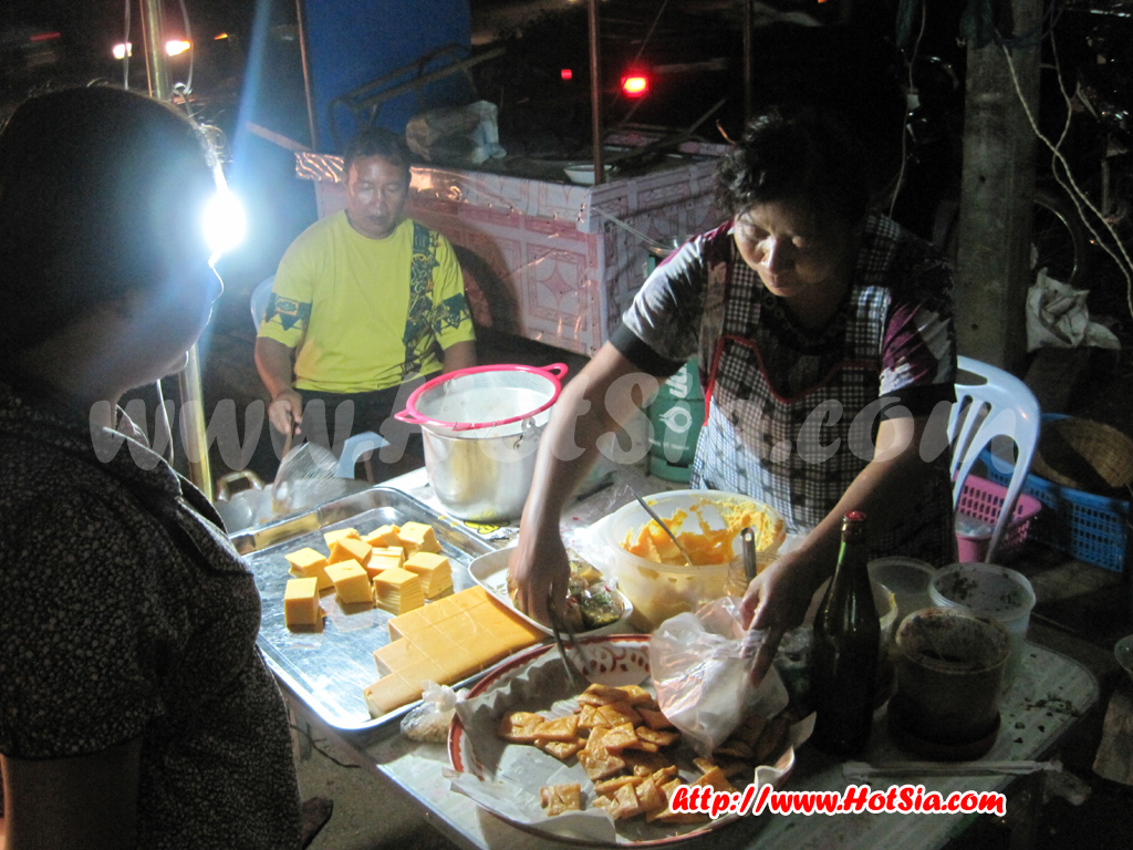 เชียงราย ตลาดโต้รุ่งแม่จัน