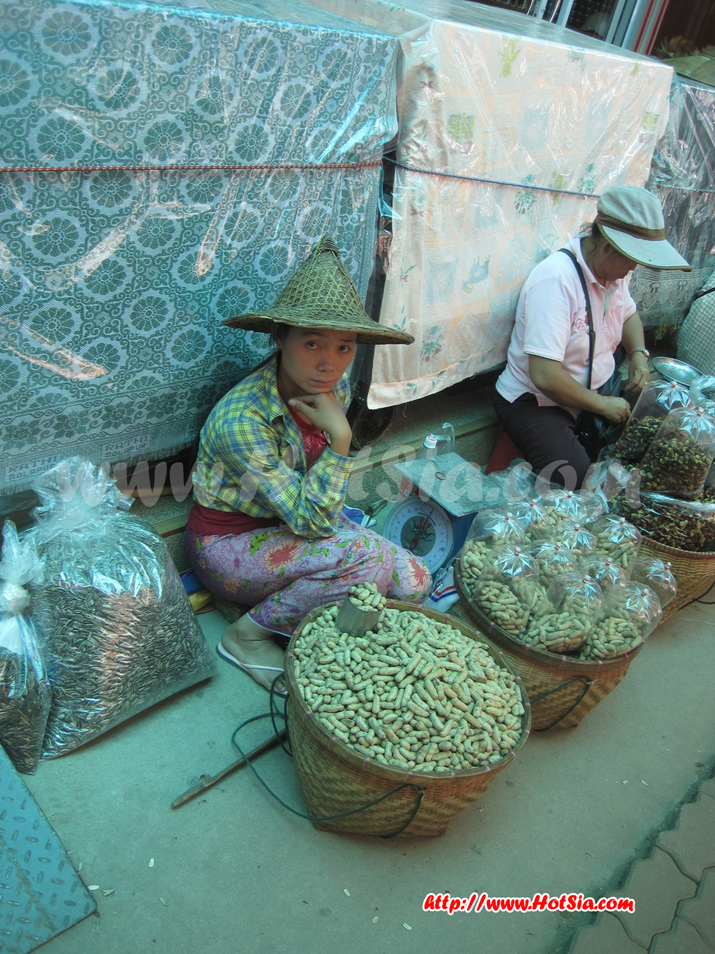 เชียงราย ตลาดชายแดนแม่สาย