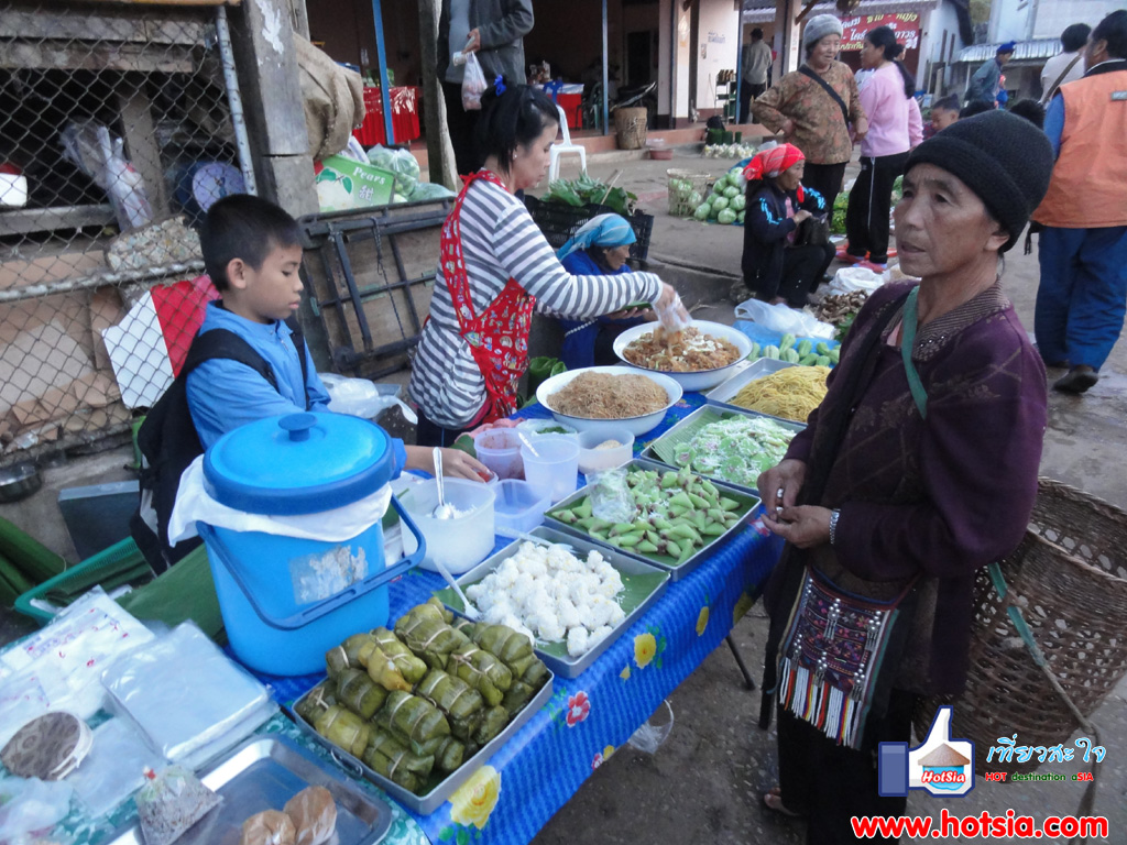 เที่ยวเชียงราย ตลาดเช้าดอยแม่สลอง