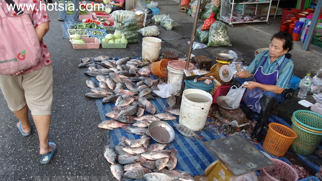 เมืองเชียงราย ตลาดเช้าในเมืองเชียงราย