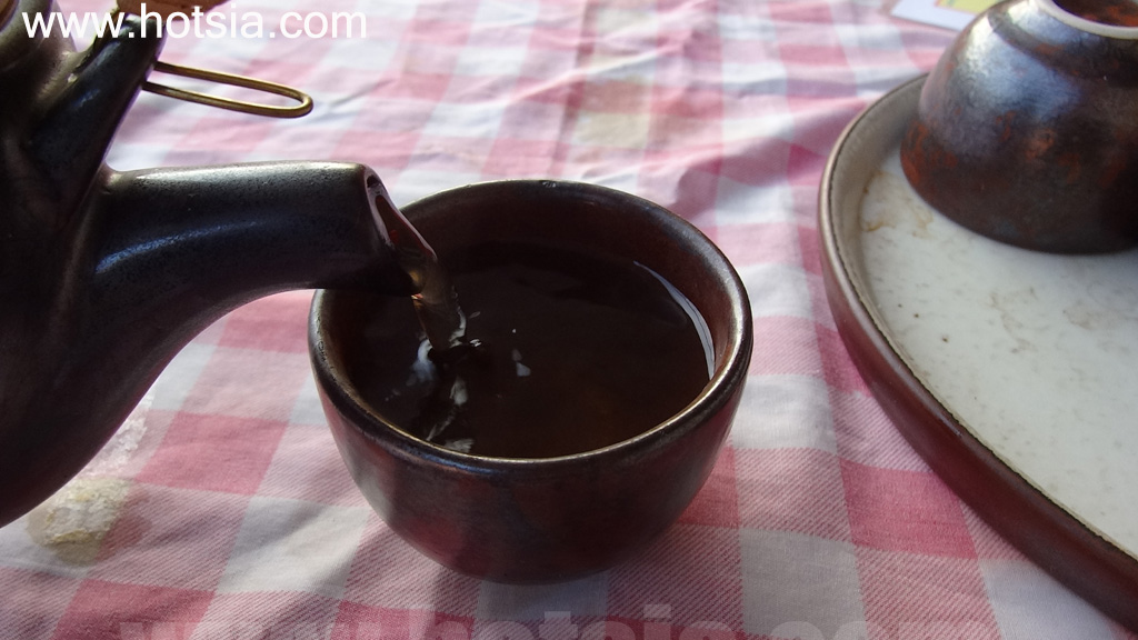 เมืองเชียงราย กาแฟรถเหลือง หอนาฬิกา เมืองเชียงราย
