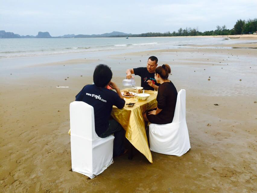 ชุมพร เผยแพร่จาน้ำปลาเค็ม หาดบางเบิด