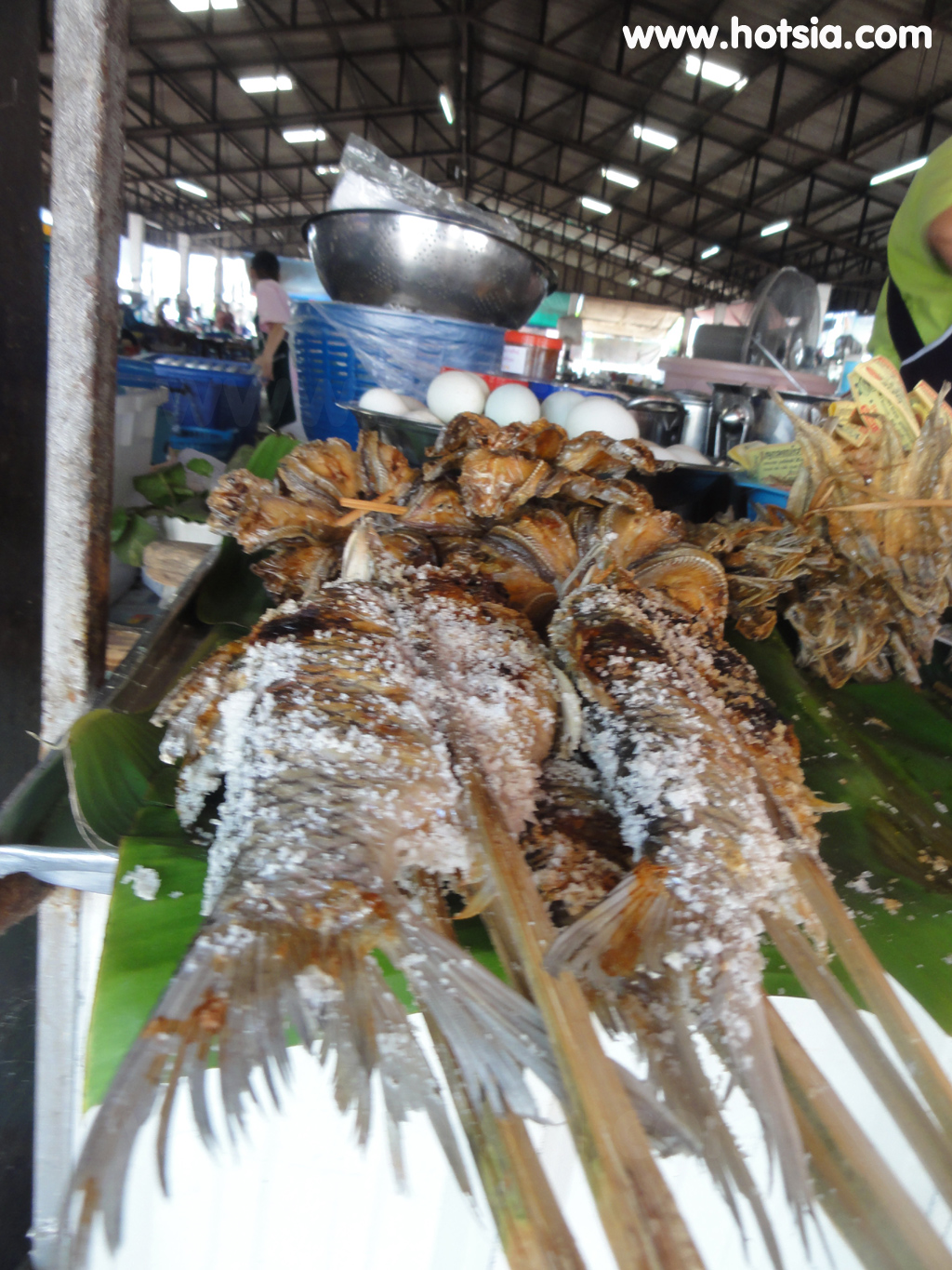 เที่ยวกาฬสินธุ์ หม่ำ กาฬสินธุ์