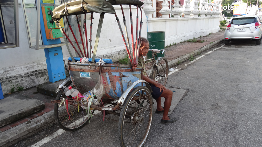 ลำปาง นั่งสามล้อคันสุดท้ายที่ลำปาง