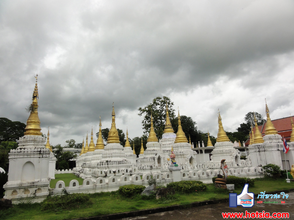 เที่ยวลำปาง นั่งรถม้าชมเมืองลำปาง