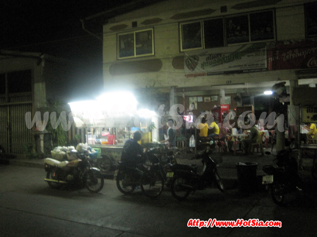 ลำปาง เย็นตาโฟเฮียเชนลำปาง ร้านเย็นตาโฟลำปาง ร้านก๋วยเตี๋ยวลำปาง เย็นตาโฟเฮียแขก