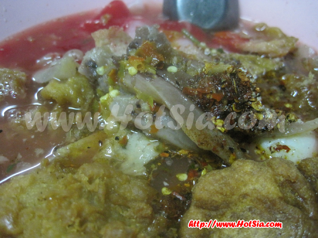 ลำปาง เย็นตาโฟเฮียเชนลำปาง ร้านเย็นตาโฟลำปาง ร้านก๋วยเตี๋ยวลำปาง เย็นตาโฟเฮียแขก