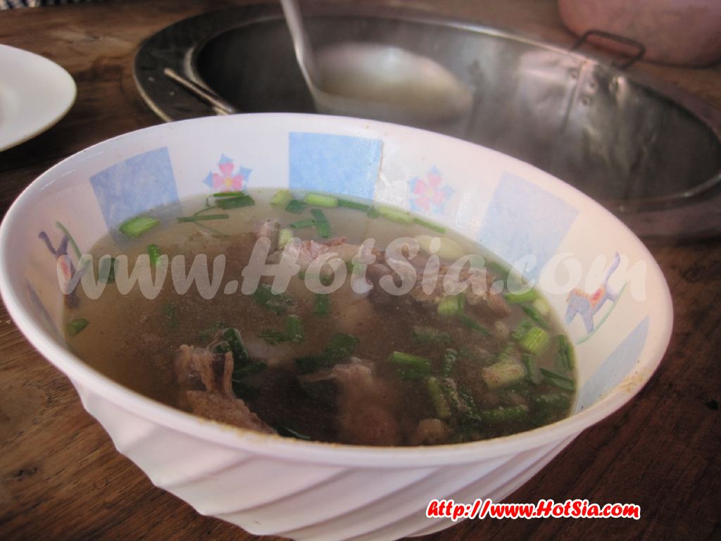 ลำปาง เที่ยวเมืองงาว ข้อมูลงาว ร้านสายบัวงาว กาแฟลานดอย งาว สะพานโยงเมืองงาว