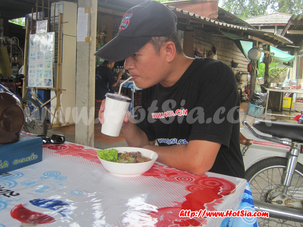 เที่ยวลำพูน ก๋วยเตี๋ยวลำไยลำพูน