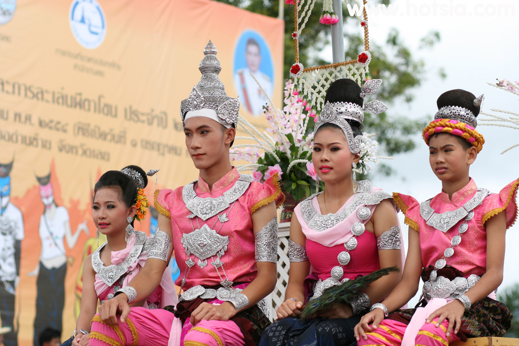 จังหวัดเลย ผีตาโขน ด่านซ้าย แห่ผีตาโขน ขบวนแห่ผีตาโขน