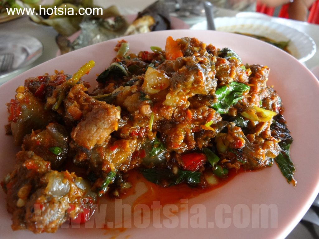 ลพบุรี งูเห่าผัดเผ็ด ตะพาบผัดฉ่า บ่อเงินปลาเผา ลพบุรี
