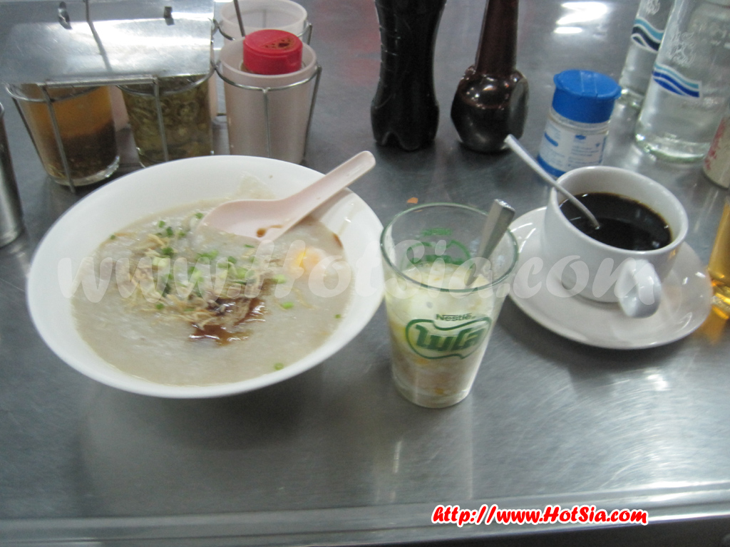 เที่ยวแม่ฮ่องสอน โจ๊กเสวยตลาดเช้าแม่ฮ่องสอน