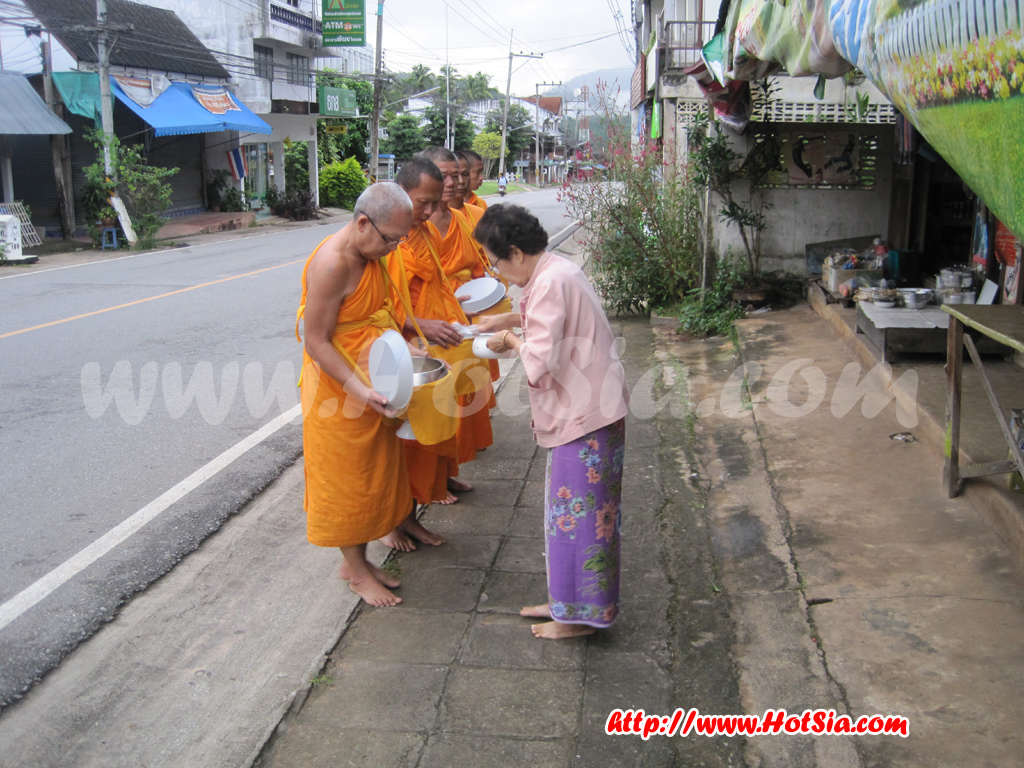 ตลาดเช้าชาวไทใหญ่ขุนยวม