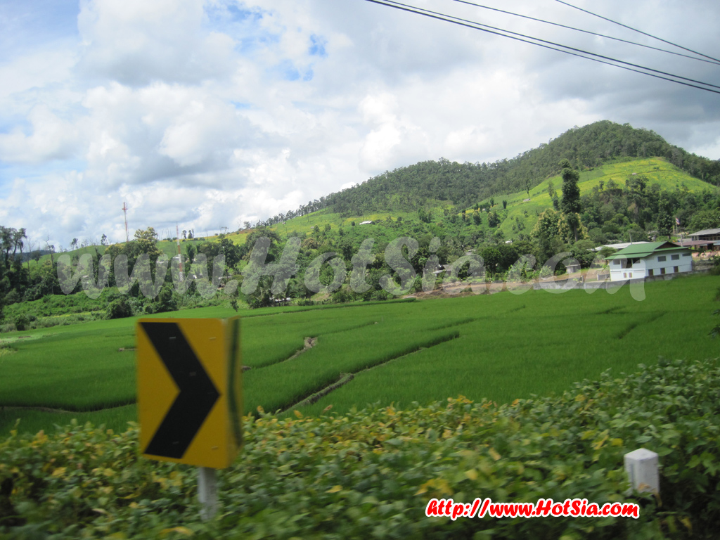 เที่ยวแม่ฮ่องสอน การเดินทางจากแม่สะเรียงไปขุนยวม