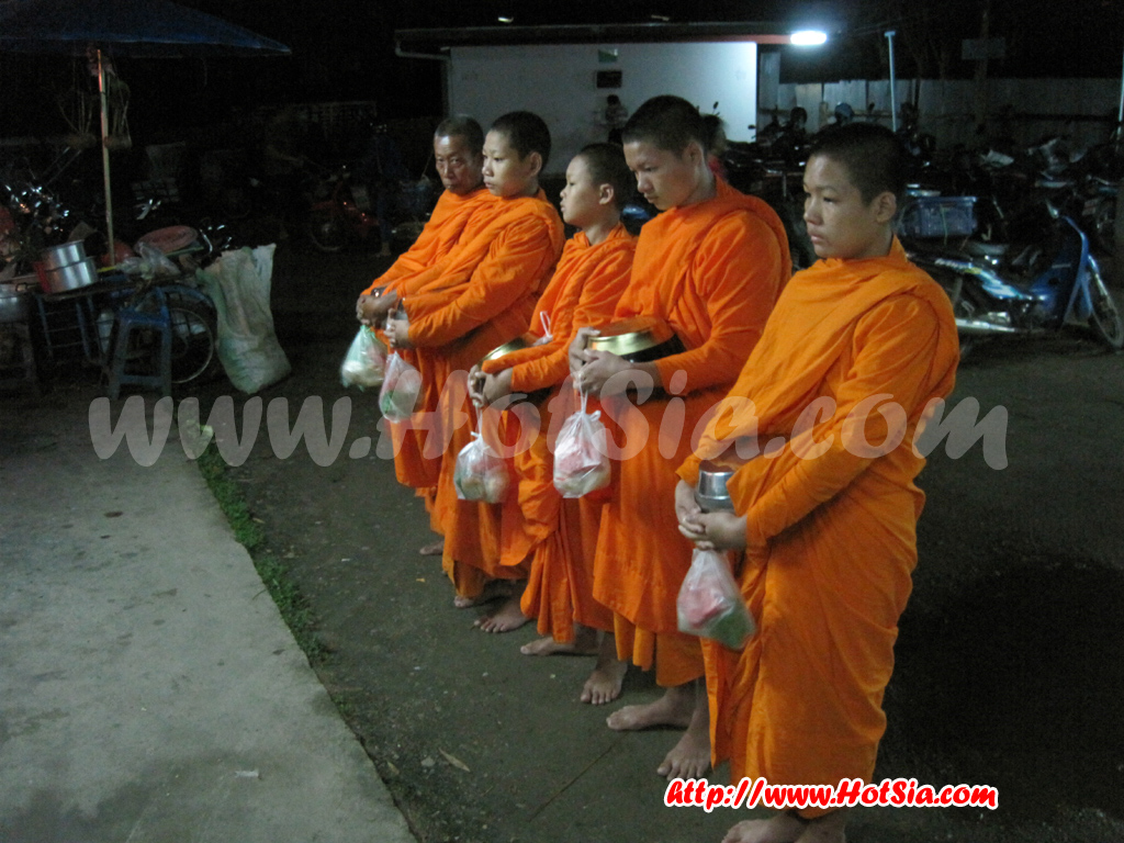 เที่ยวแม่ฮ่องสอน ตลาดเช้าแม่สะเรียง