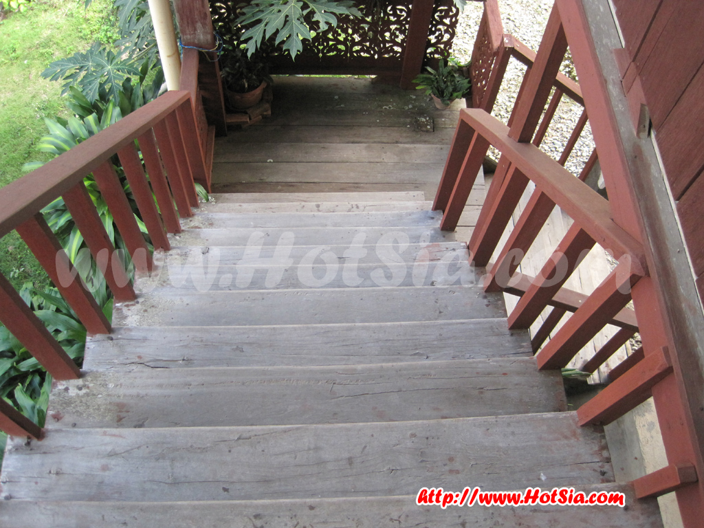เที่ยวแม่ฮ่องสอน นอนในโรงหนังเก่าที่ขุนยวม