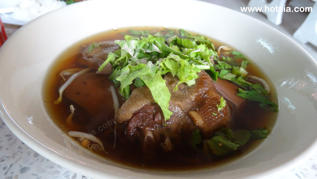 นครปฐม ผัดกะเพราเป็ดร้านนายแหนะ