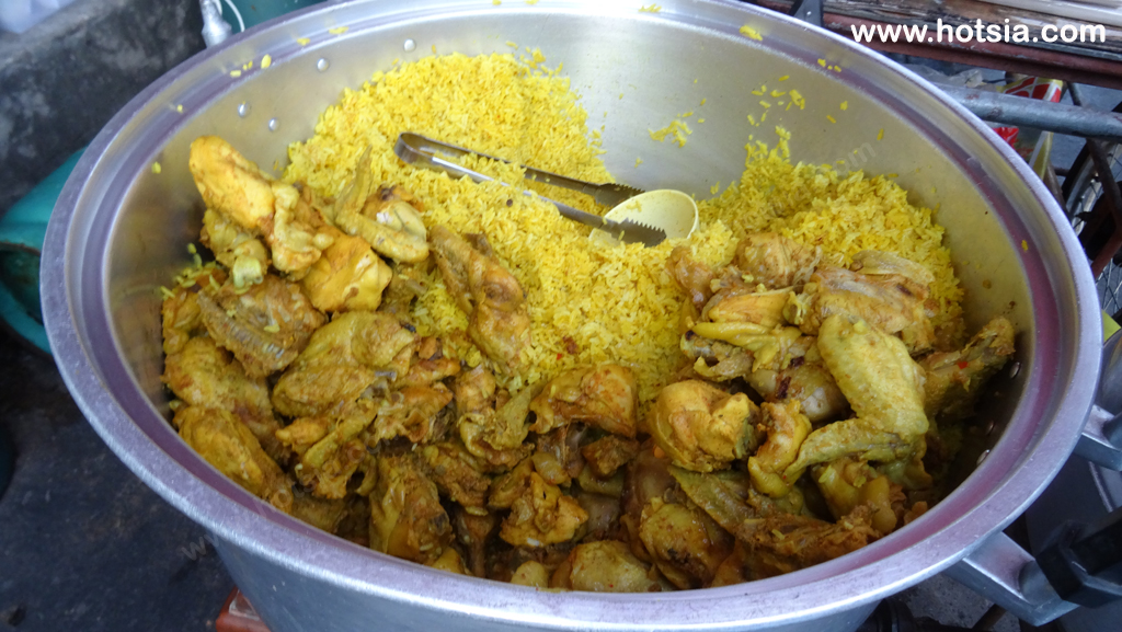 นครศรีธรรมราช ผัดหมี่ปากพนัง ข้าวมันไก่บ้าน โจ๊กปากพนัง ร้านอร่อยๆทั้งนั้น