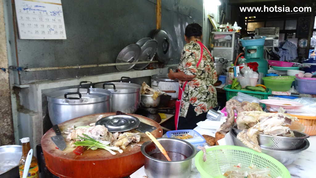 นครศรีธรรมราช ผัดหมี่ปากพนัง ข้าวมันไก่บ้าน โจ๊กปากพนัง ร้านอร่อยๆทั้งนั้น