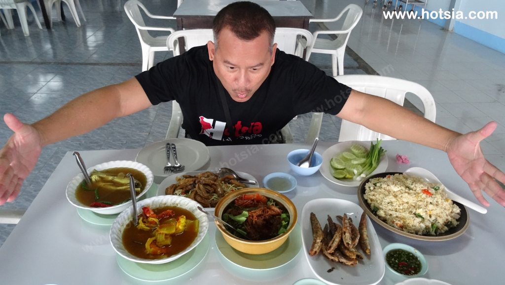 นครศรีธรรมราช กินสะใจอาหารทะเลปากพนัง