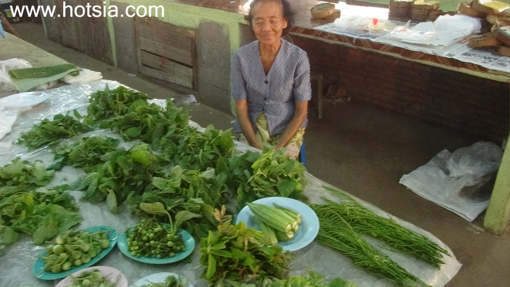 หนองบัวลำภู ตลาดเช้าหนองบัวลำภู
