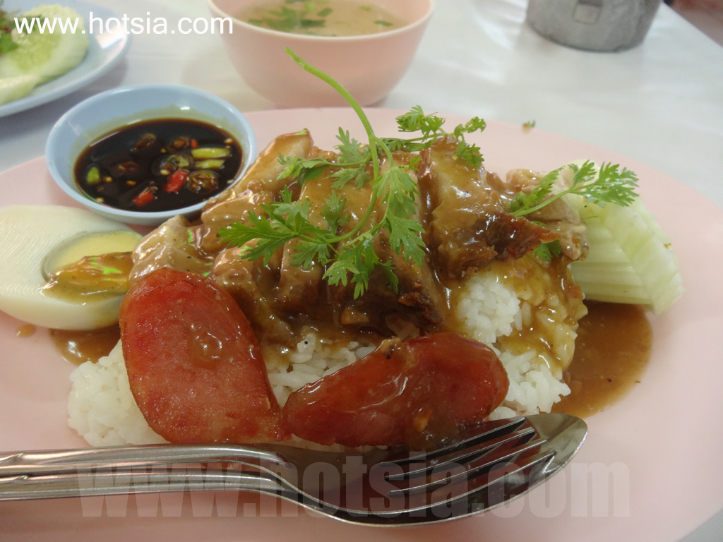 หนองคาย ข้าวหมูกรอบ หมูแดง ร้านโอชาโพนพิสัย