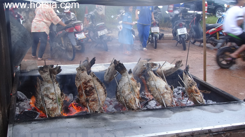 หนองคาย ตลาดเย็นโพนพิสัย
