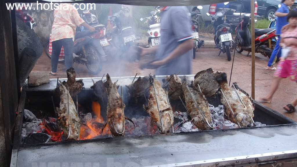 หนองคาย ตลาดเย็นโพนพิสัย